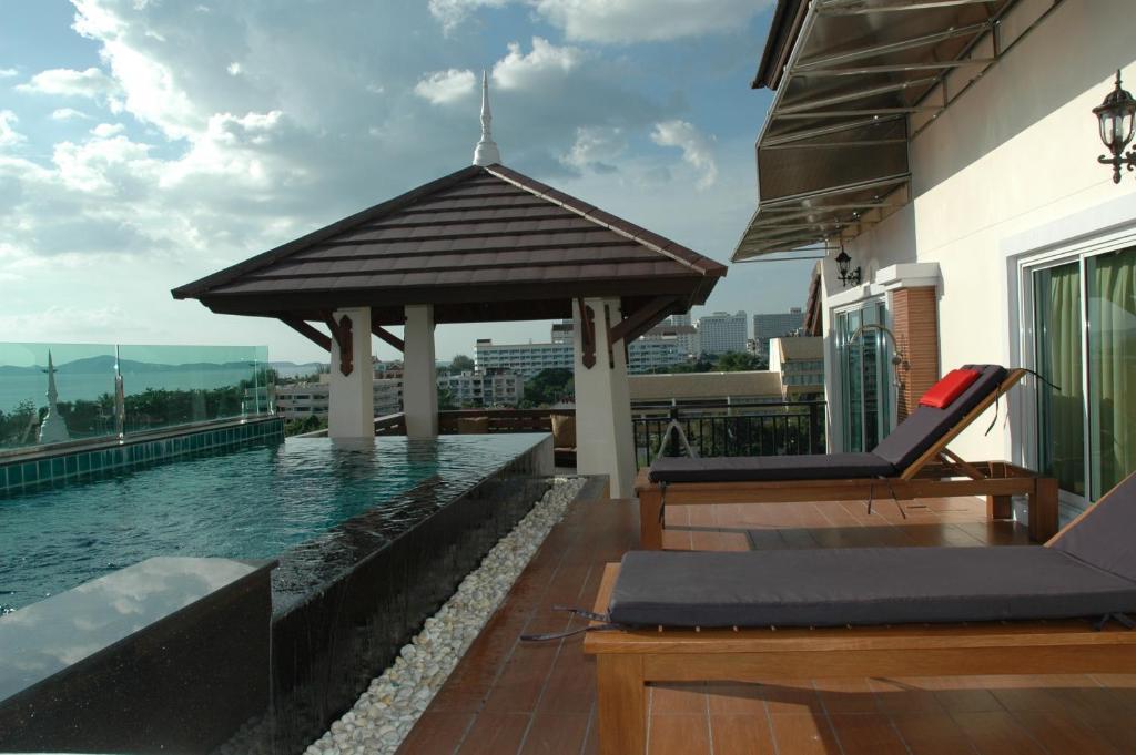 Jomtien Beach Penthouses Exterior photo